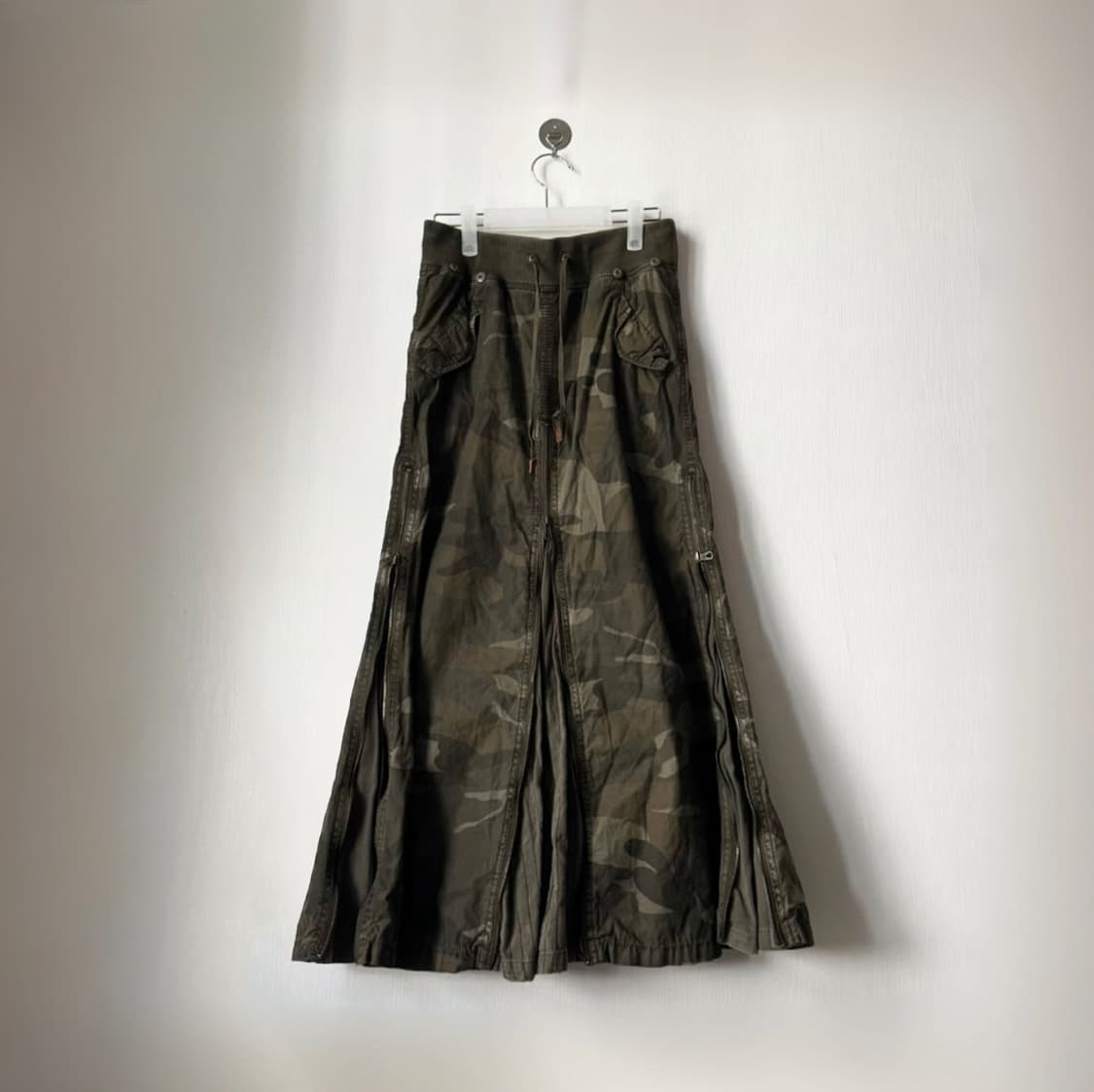LGB goa 00's 4zipper camo long skirt 상품이미지1