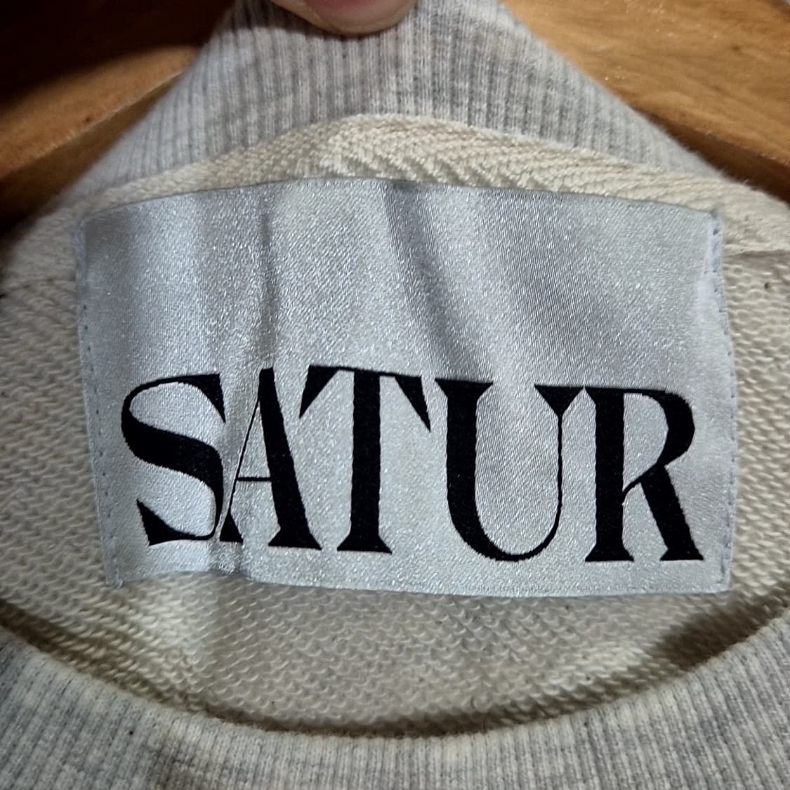 세터 카프리 시트론 드로잉 그래픽 맨투맨 상품이미지4