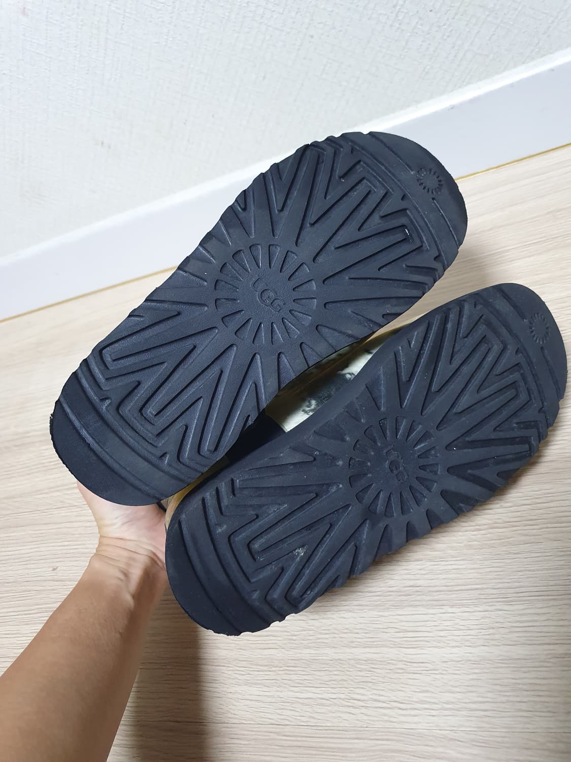 UGG 어그 클래식 부츠 240 상품이미지7