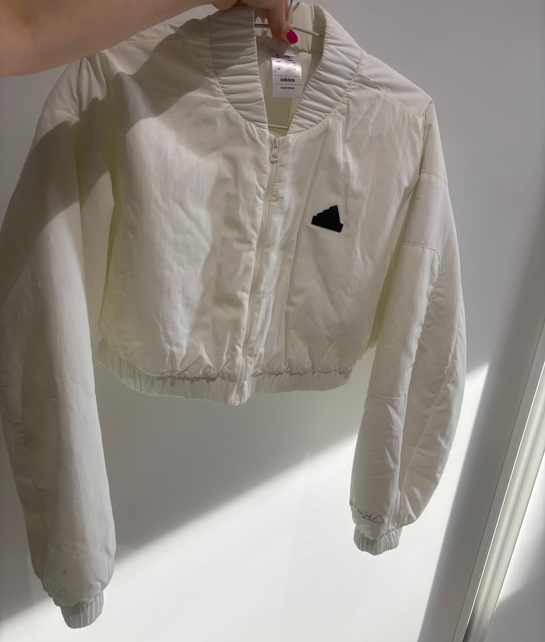 아디다스 W 시티 이스케이프 패디드 봄버 재킷 M 상품이미지3