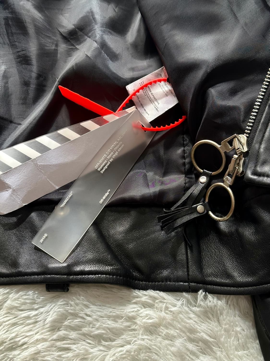 오프화이트 가죽 라이더 자켓 블랙 상품이미지7