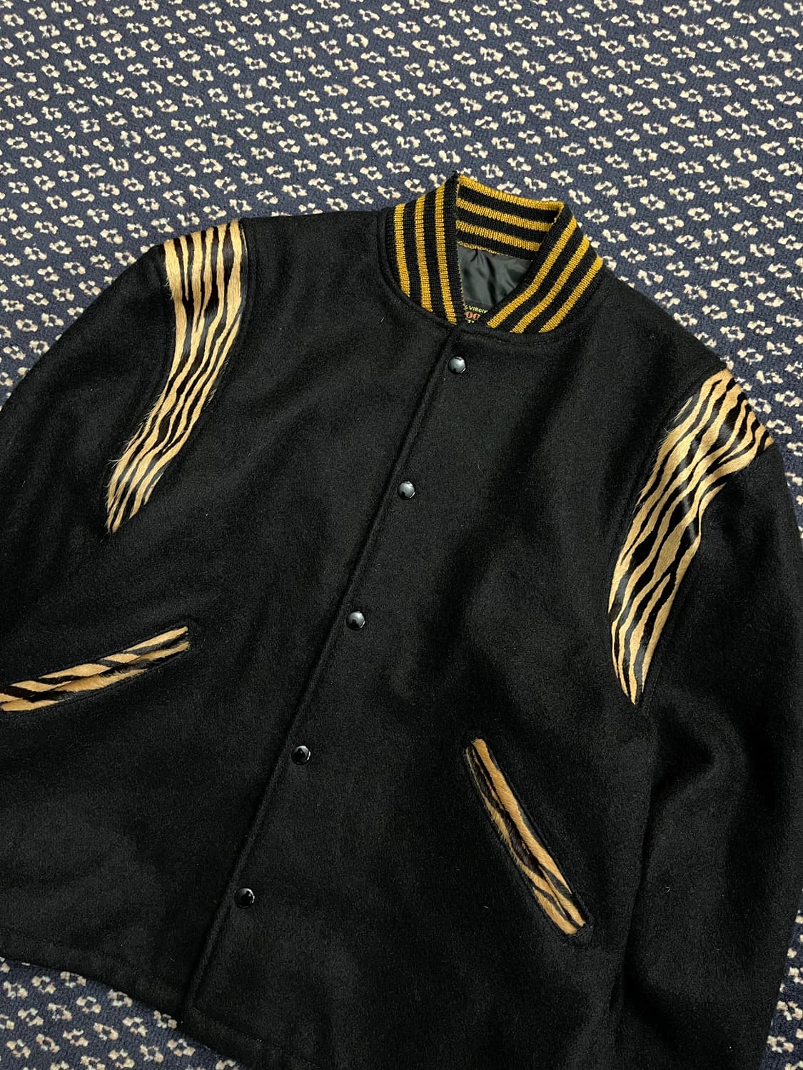 네펜데스 레오파드 울 봄버자켓 상품이미지2