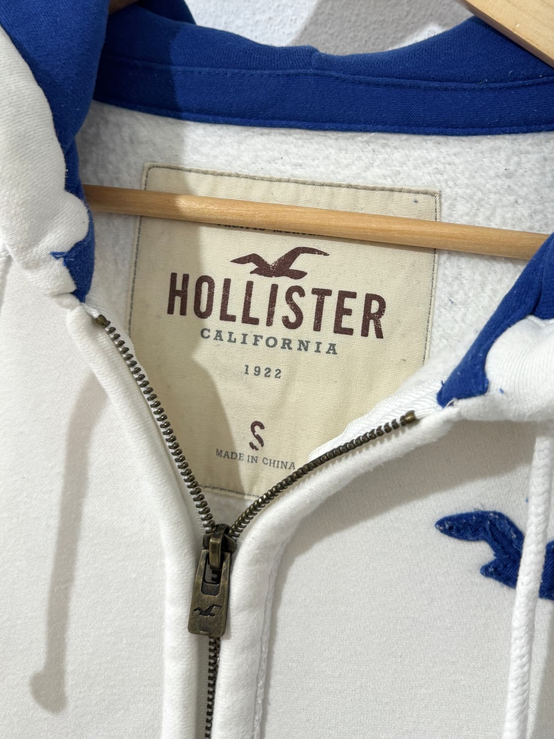 홀리스터 화이트 후드집업 상품이미지5