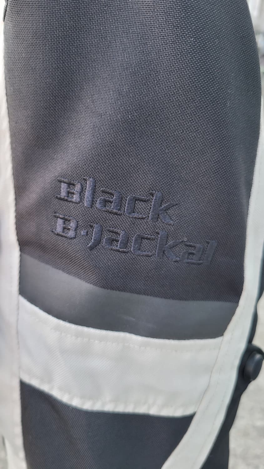 블랙비자칼(BLACK B JACKAL) 브랜드의 프로라이더 자켓 상품이미지5