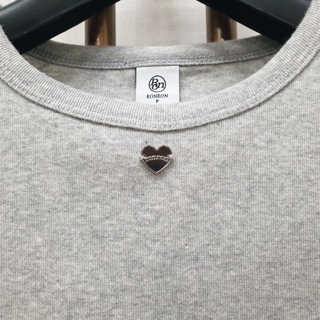 론론 그레이 반팔티 F 상품이미지3