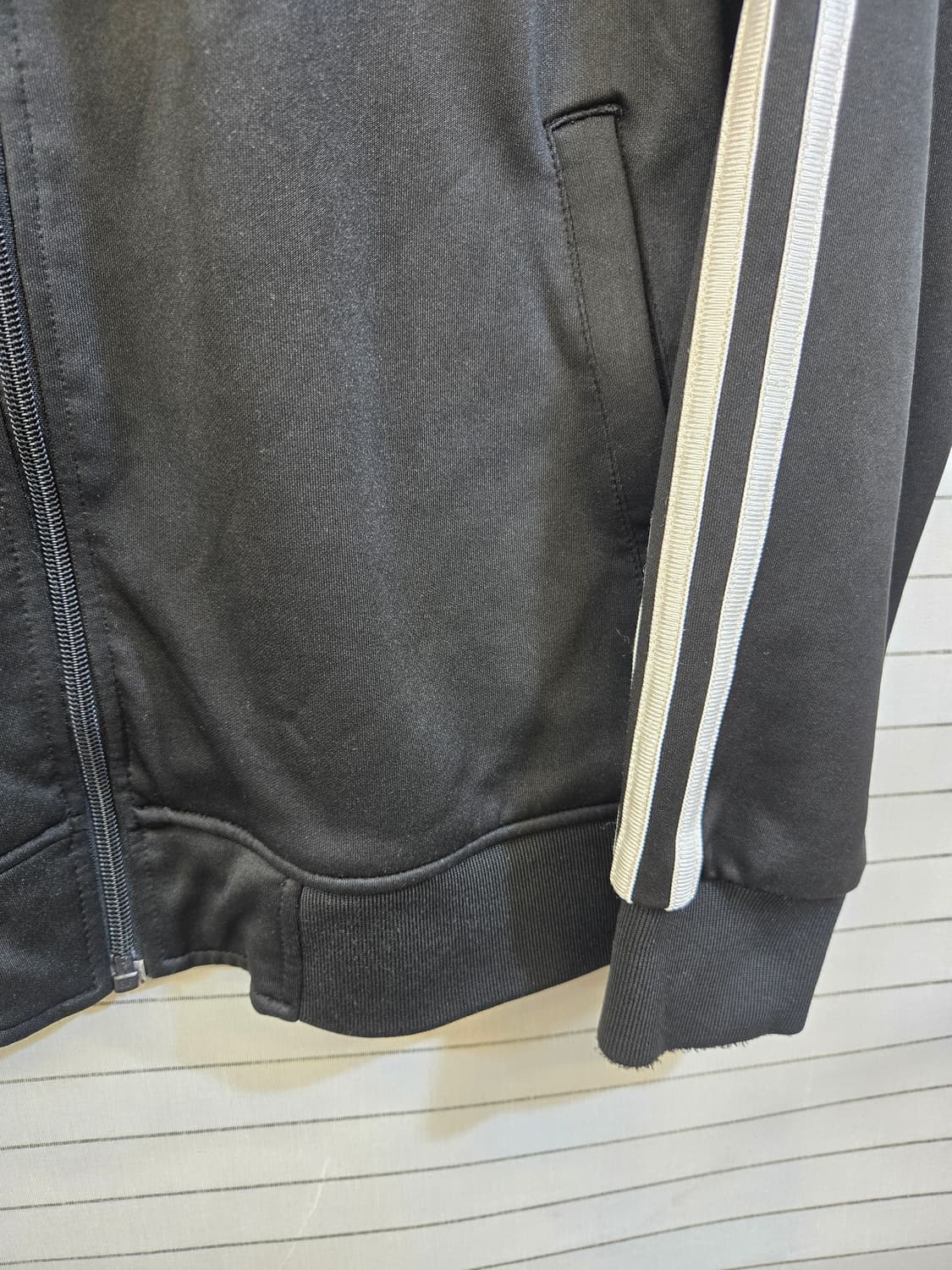 아디다스 레알마드리드 블랙 트랙탑저지100 상품이미지4