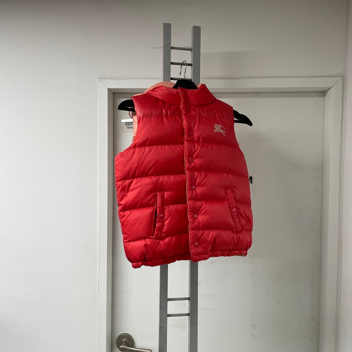 버버리 리버시블 패딩 조끼 10Y(W) 상품이미지1