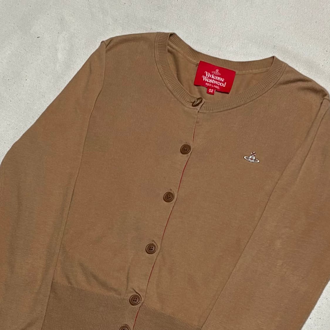 02 비비안웨스트우드 레드 라벨 베이지 울 가디건 상품이미지1