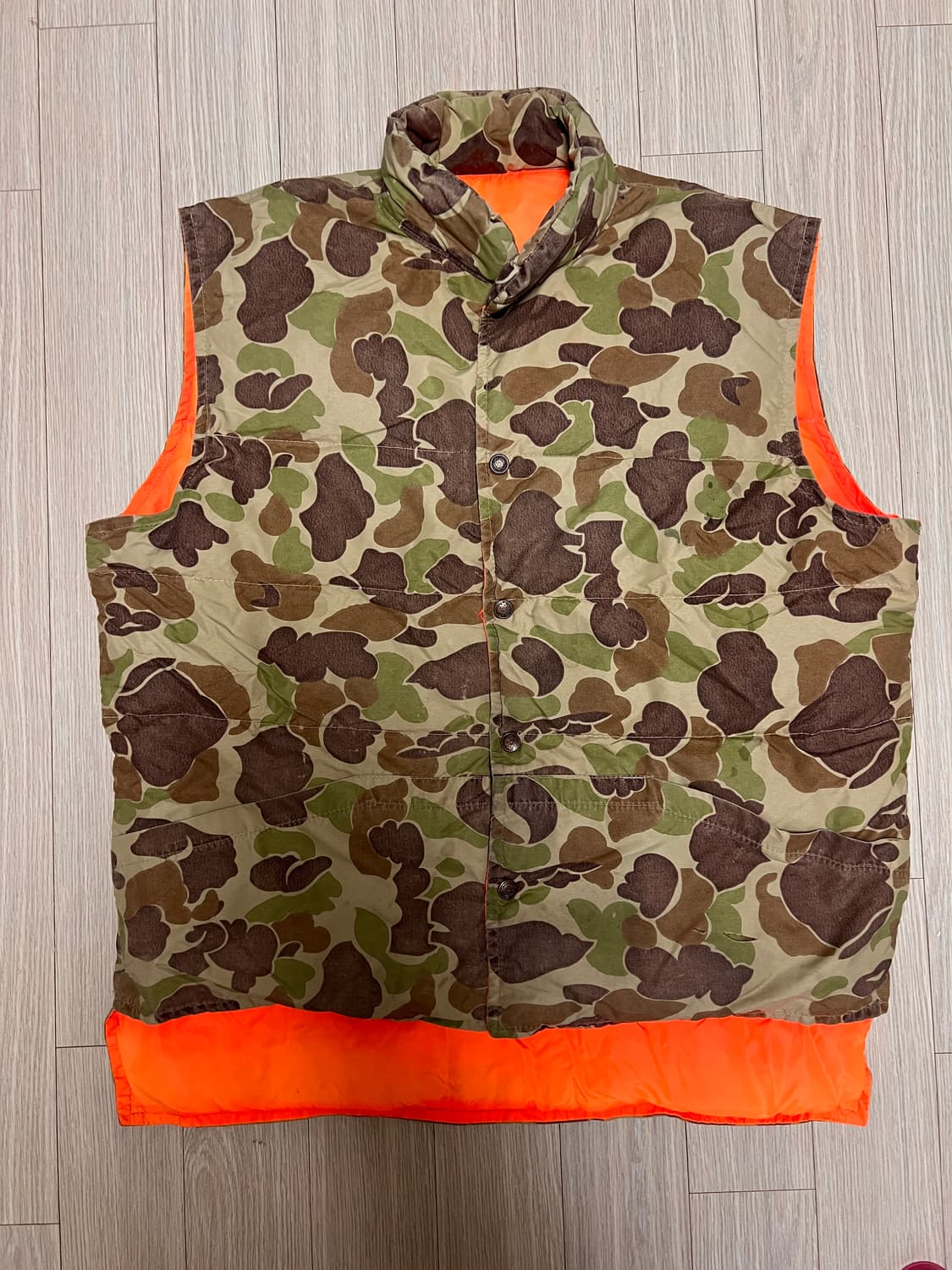 vtg 카모 리버시블 구스다운 베스트 상품이미지1