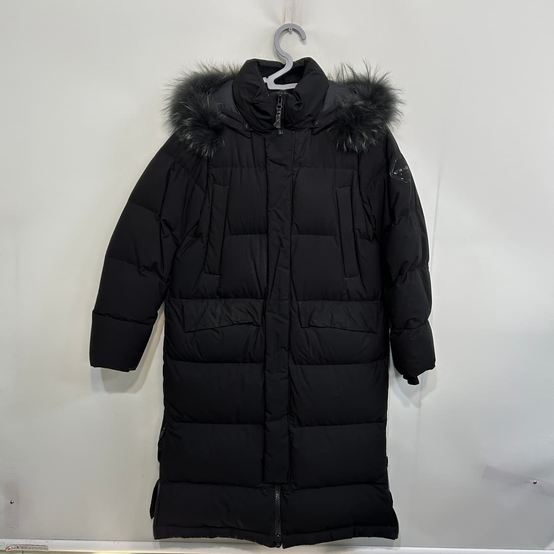 아이더 나르시스 여성 라쿤퍼 롱패딩 95 상품이미지1