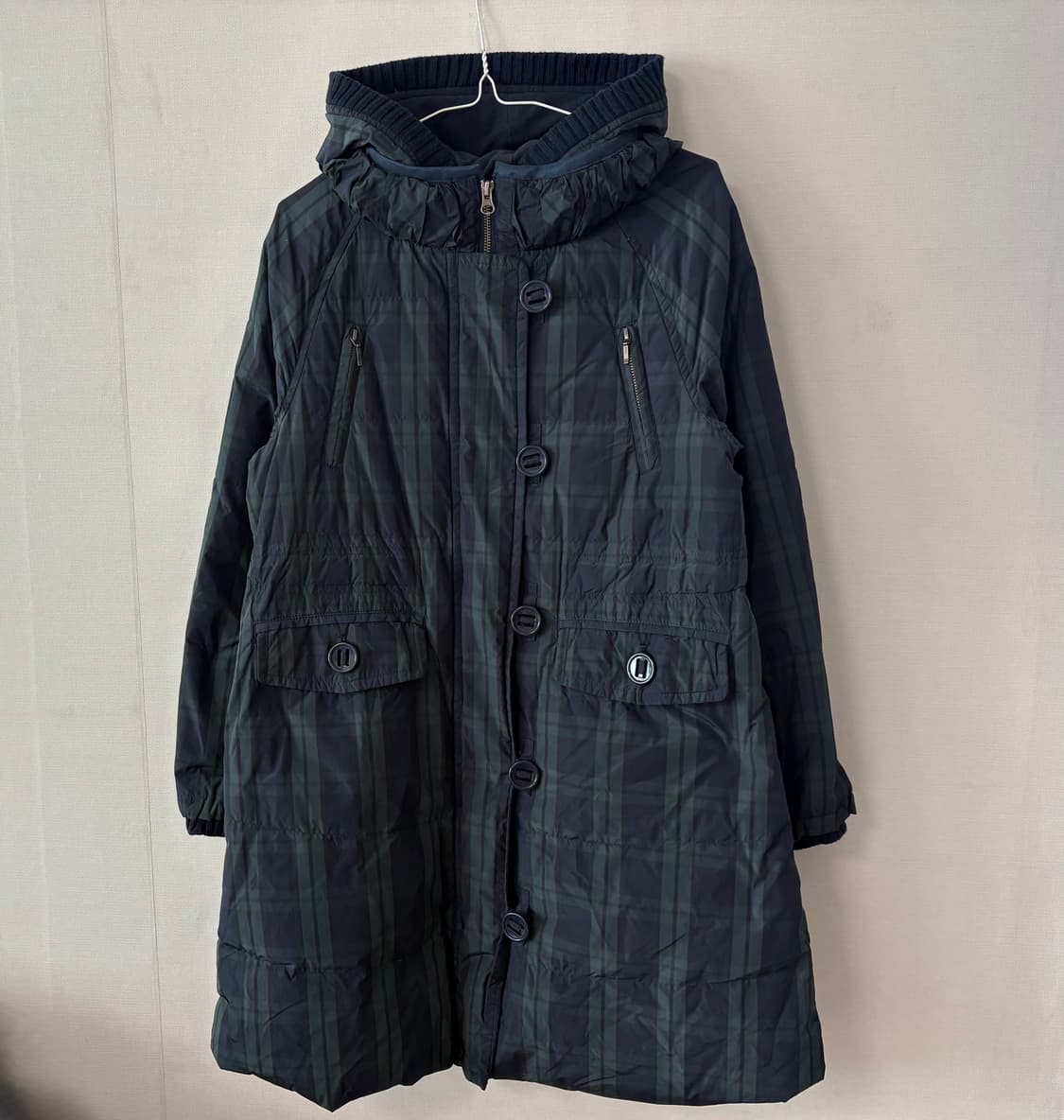 블랙워치 다운 패딩 상품이미지1