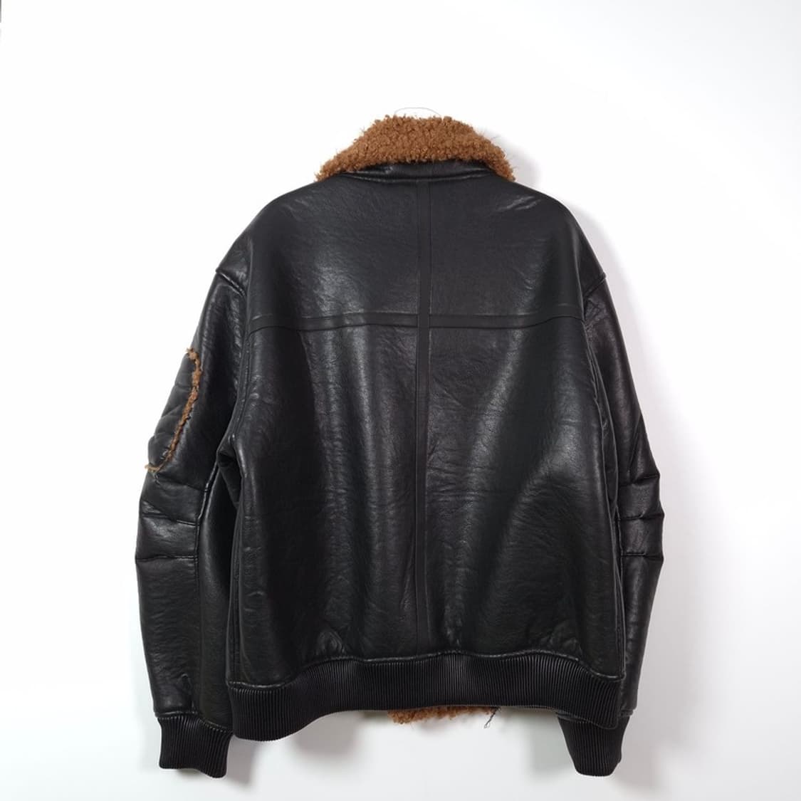 AONE 레더 시어링 무톤 무스탕 자켓 상품이미지4