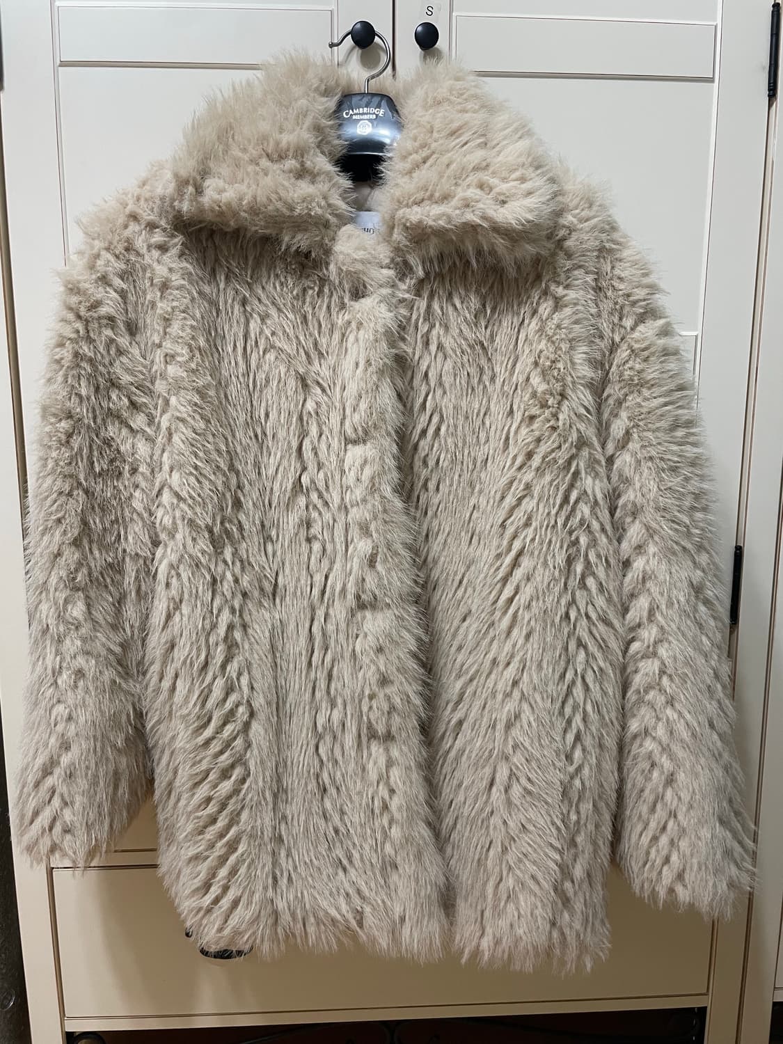 320쇼룸 퍼자켓 상품이미지3