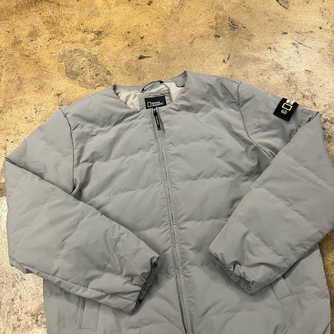 [정품/XL] 내셔널지오그래픽 경량 패딩 자켓 회색 b16 상품이미지1