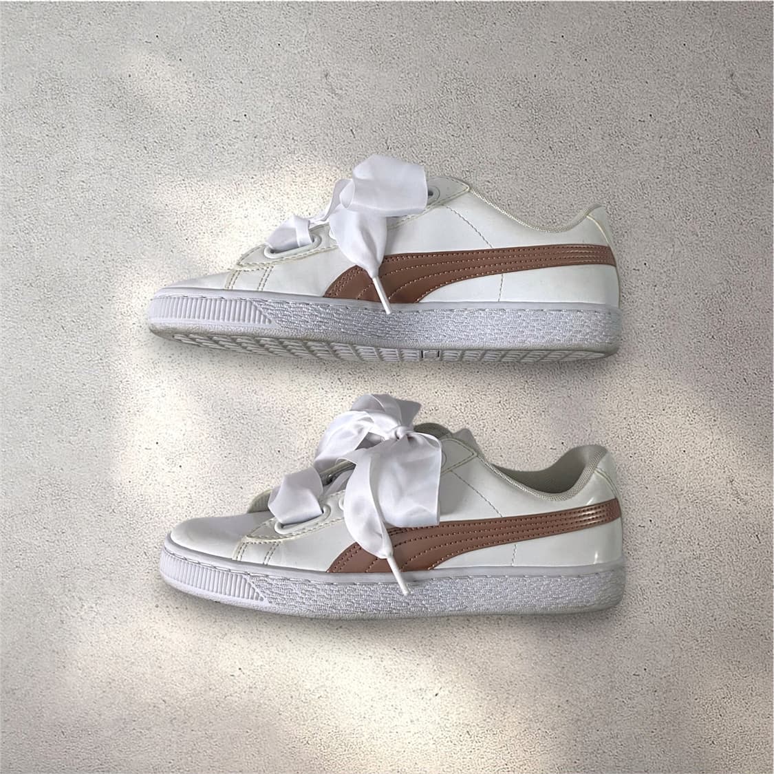 [235] 푸마 바스켓 패턴 리본 스니커즈 화이트/핑크 (No.550) 상품이미지6