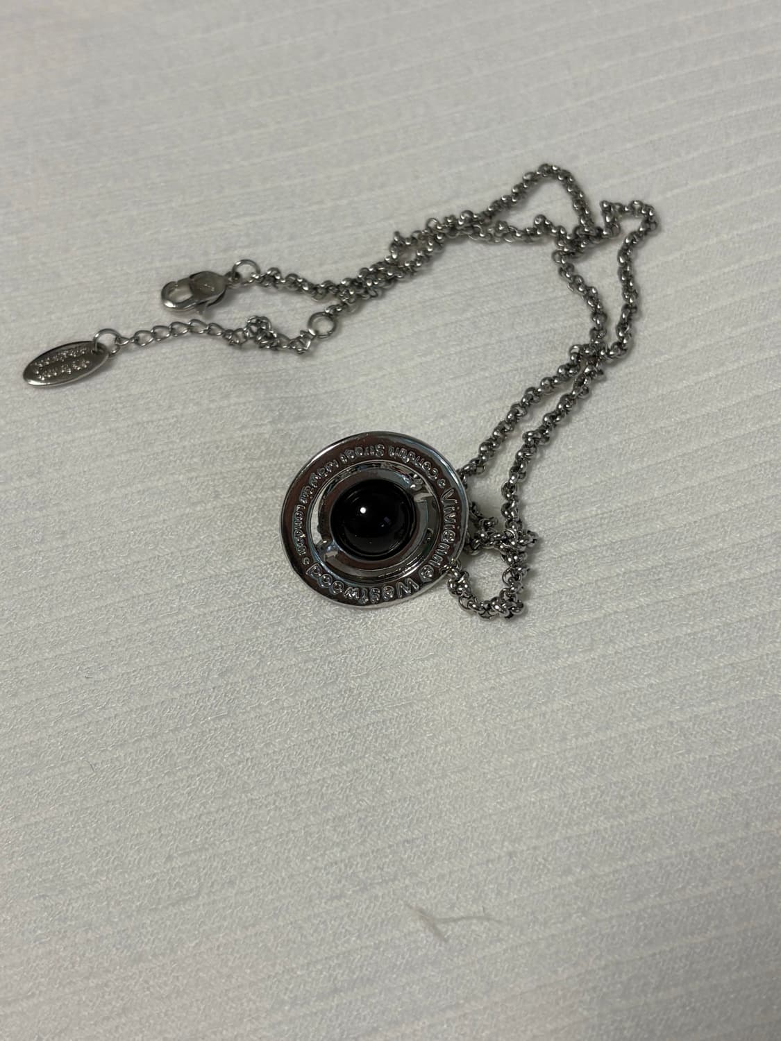 비비안 웨스트우드 orb 목걸이  상품이미지2