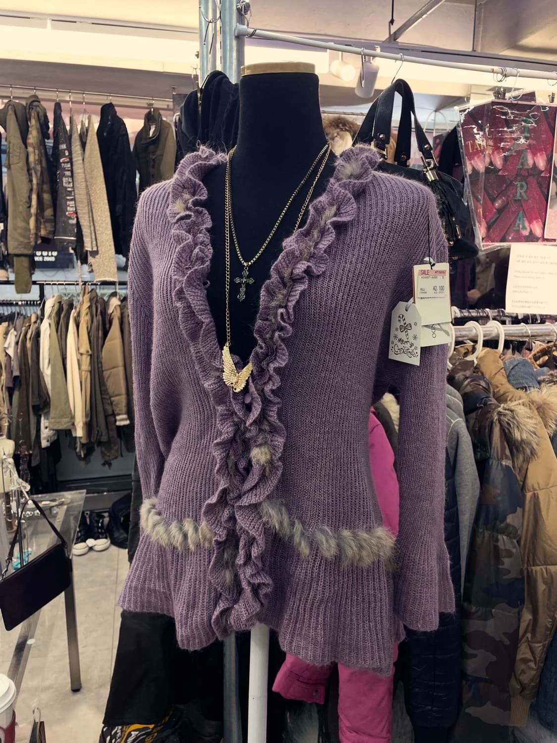 연보라 래빗퍼 트리밍 가디건 상품이미지1