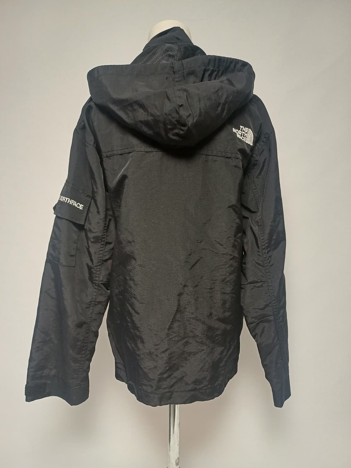 노스페이스 빈티지 팔 로고 바람막이 (여성 L / 남녀공용 S) 상품이미지3