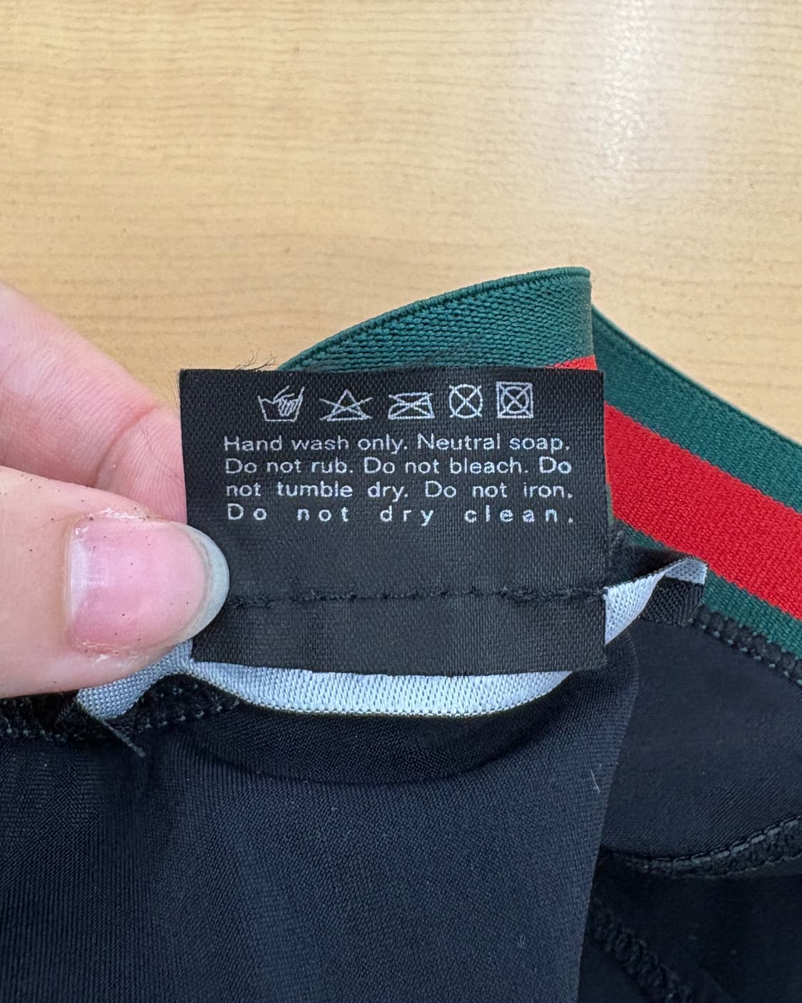 구찌 블랙 웹 스트라이프 비키니 상품이미지8