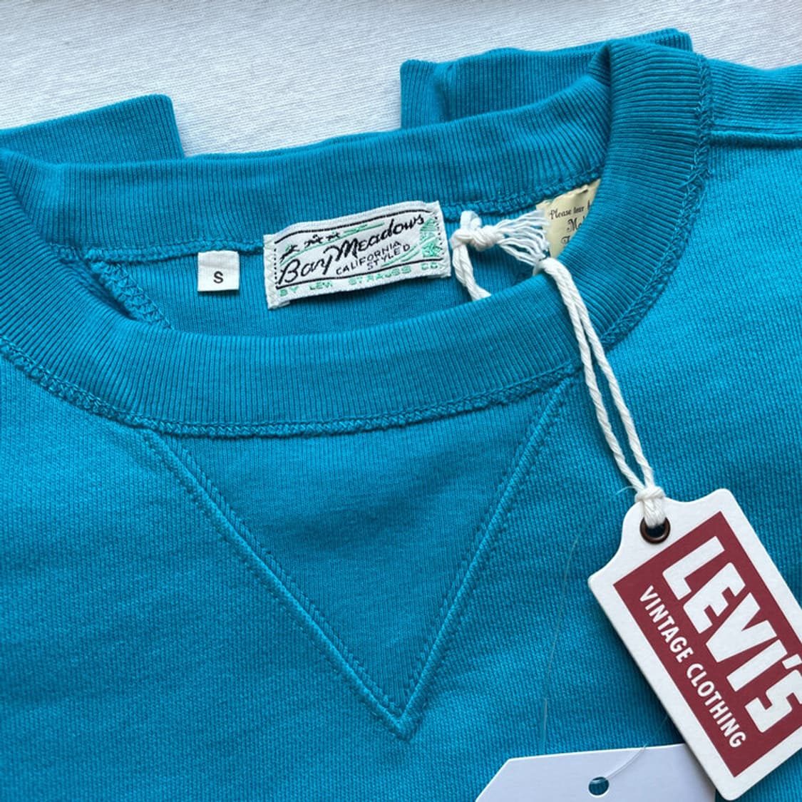 LVC 베이메도우 스웻셔츠 스머프 블루 (21931-0030) 상품이미지1