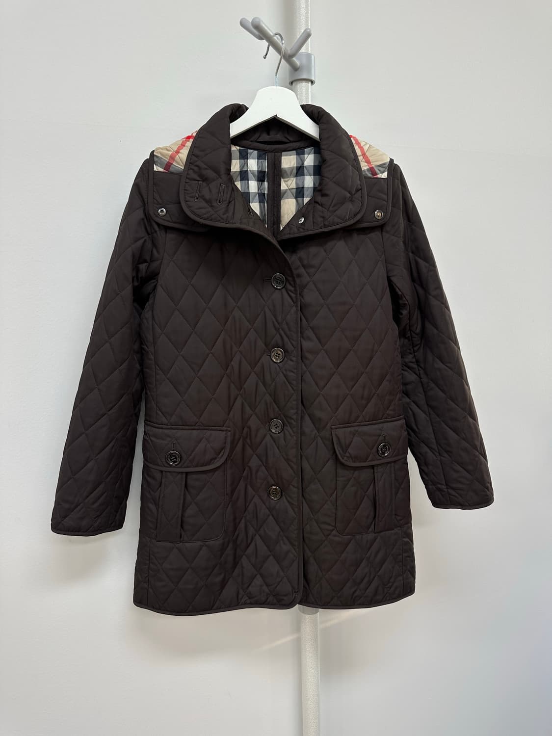 버버리 체크 후드 퀼팅 코트 상품이미지2