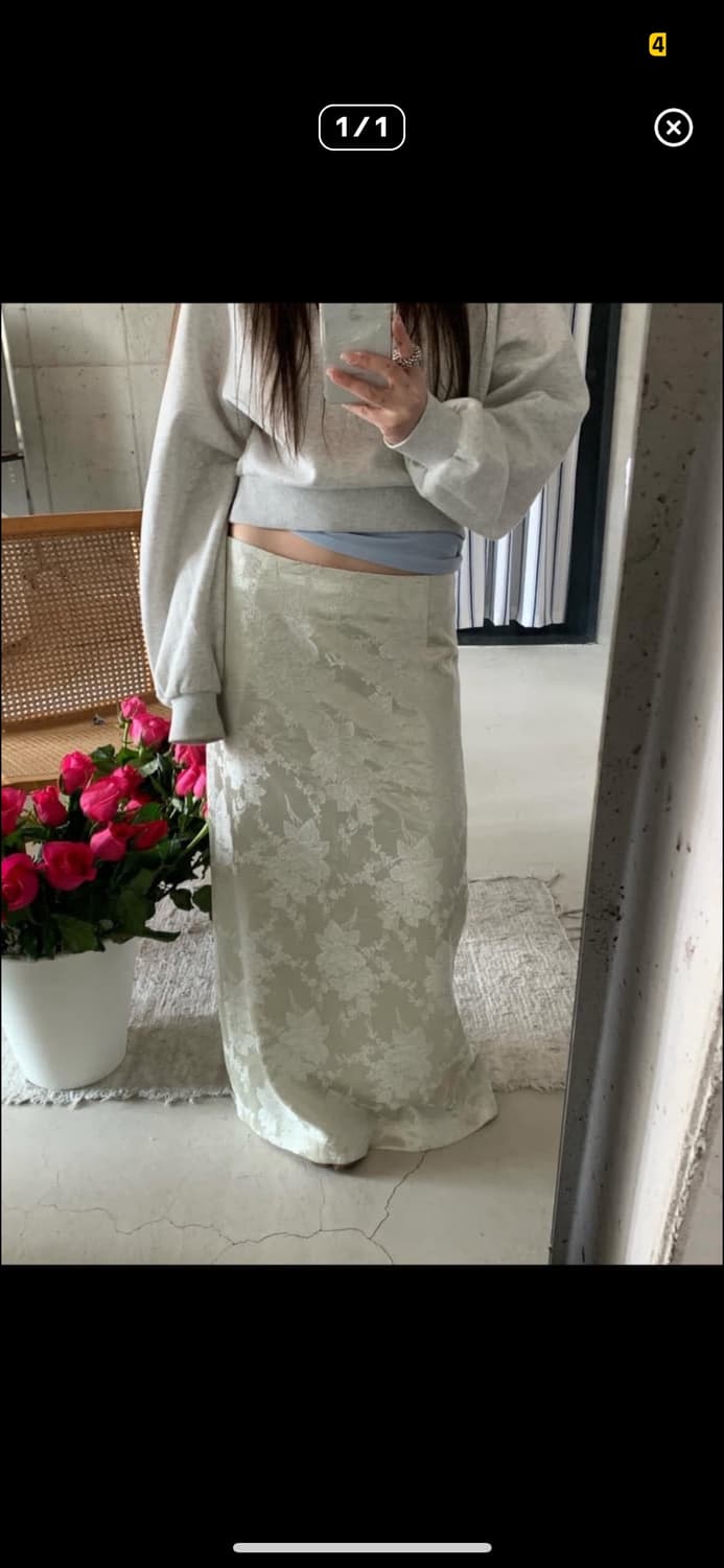 구함 피핀샵 플라워스커트 s 실버화이트 구매합니다 상품이미지1