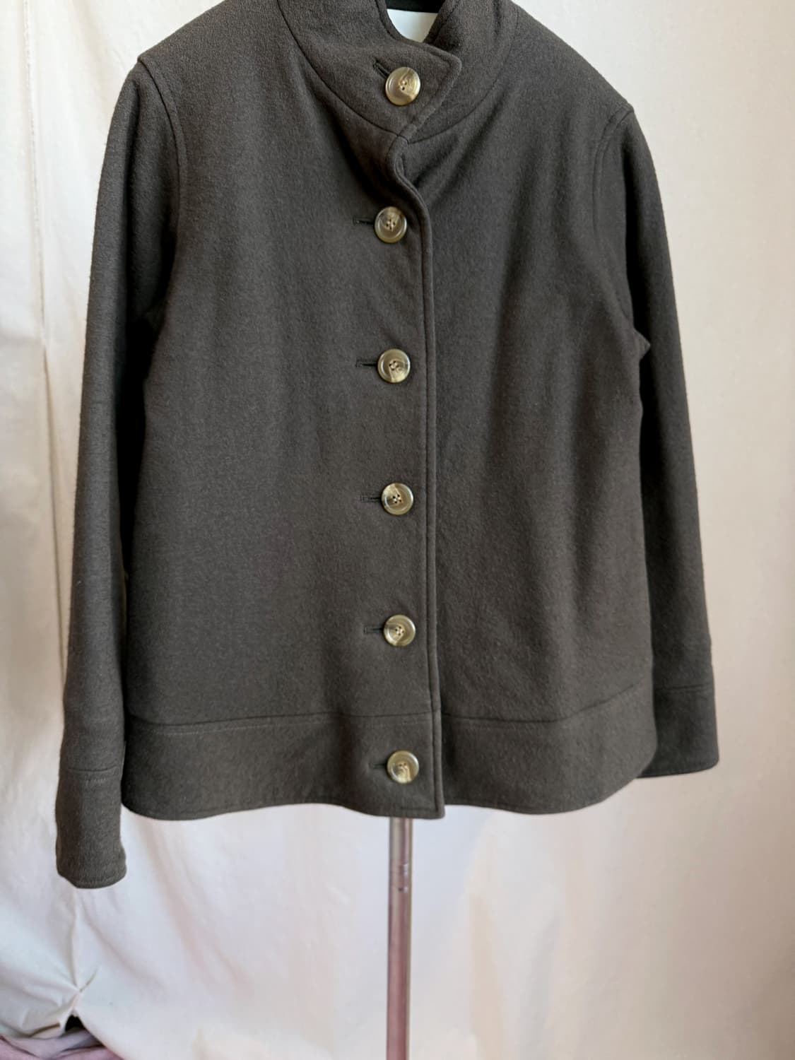 Hitomi Hiroshima 퀼티드 하이넥 자켓 상품이미지7