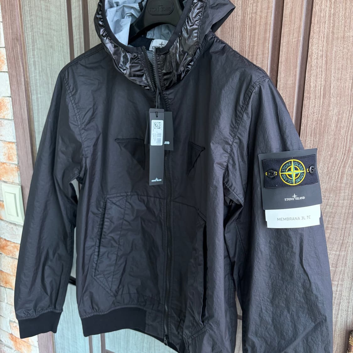 새상품(L)스톤아일랜드 멤브라나 3L TC 후드 자켓 블랙 상품이미지1