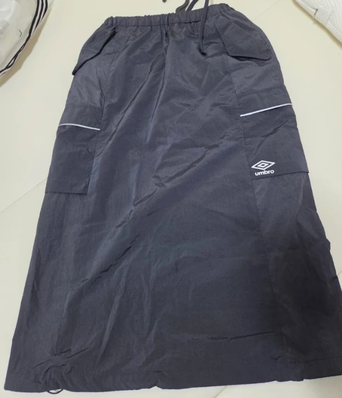 엄브로 카고 스커트 셋업 상품이미지3