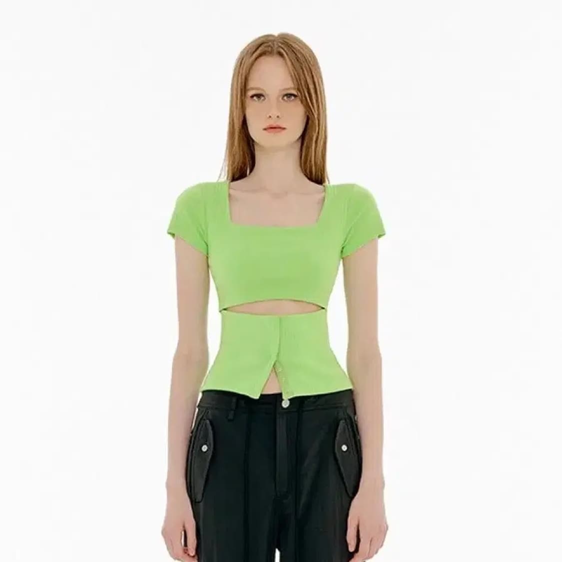 YUSE 유즈 스퀘어넥 컷아웃 여성 스낵탑 반팔 티셔츠 상품이미지1