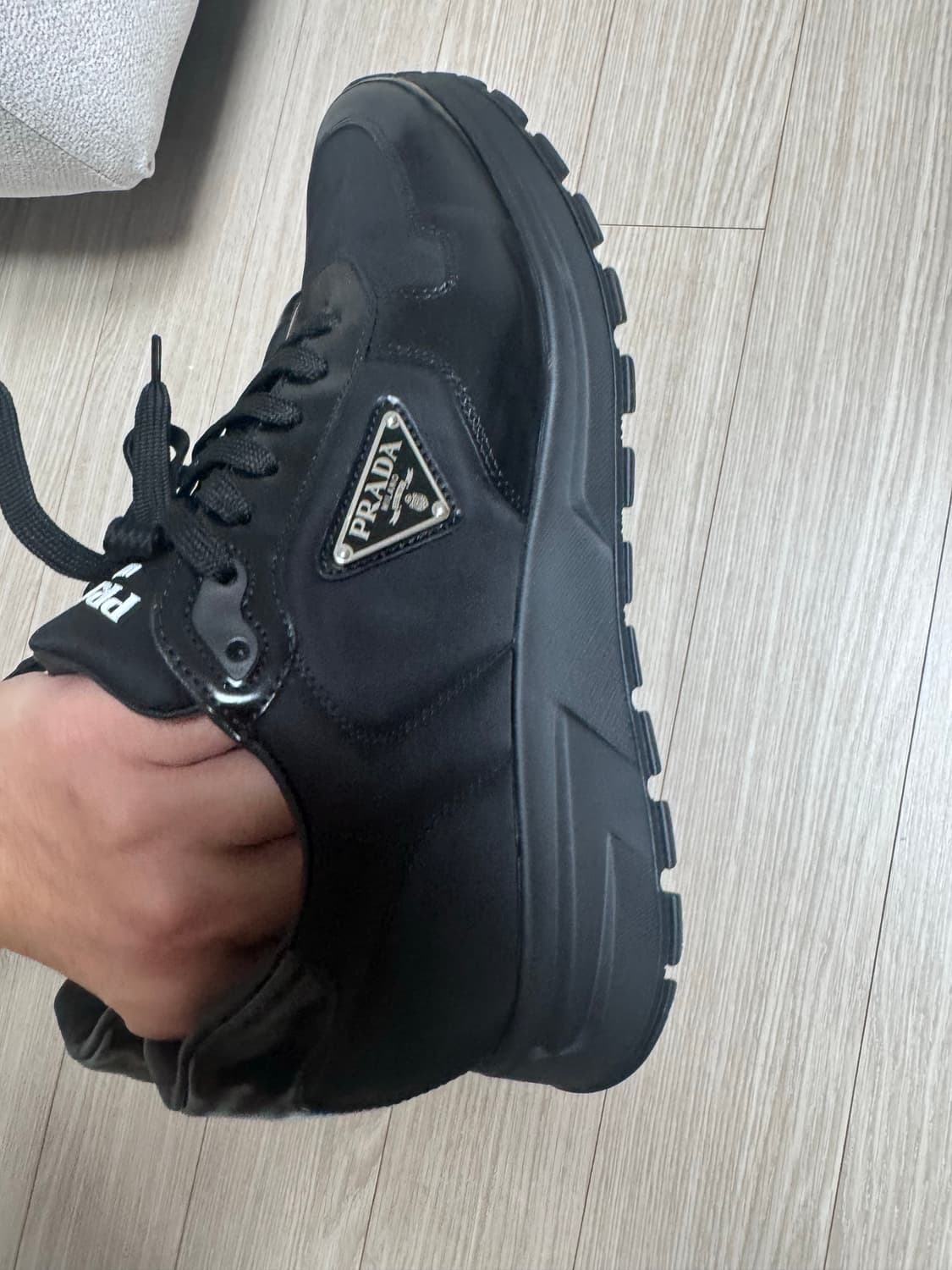 프라다 남성 280사이즈 상품이미지3