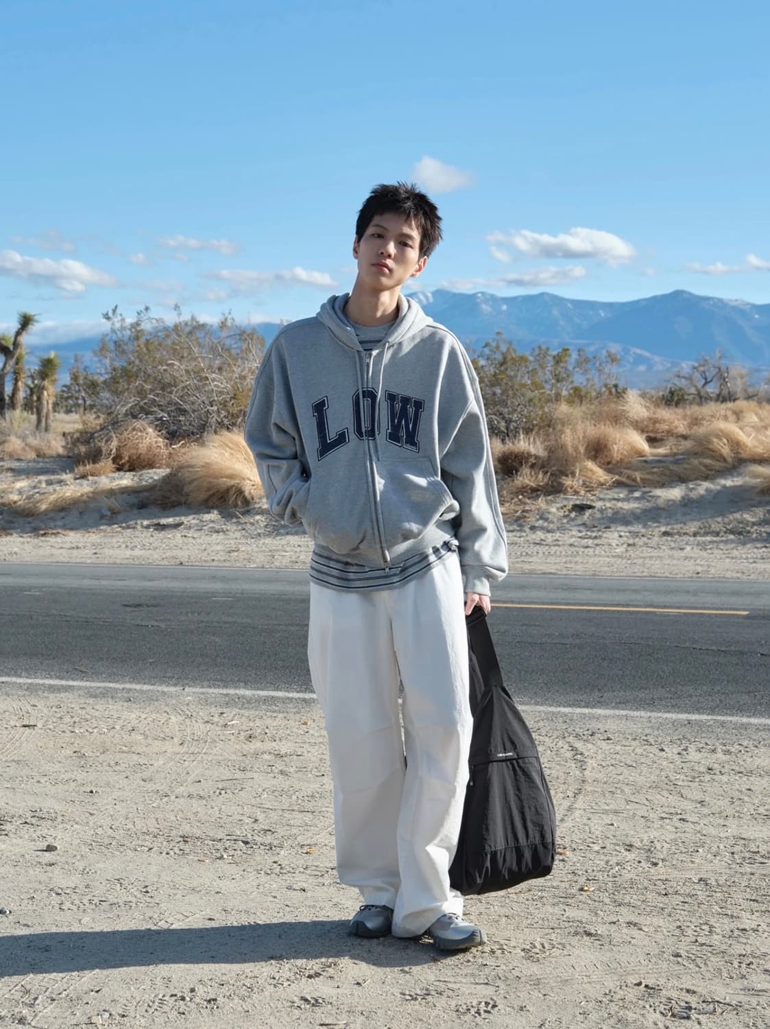 로우클래식 LOW SOFT SWEAT ZIP-UP HOODIE 상품이미지3