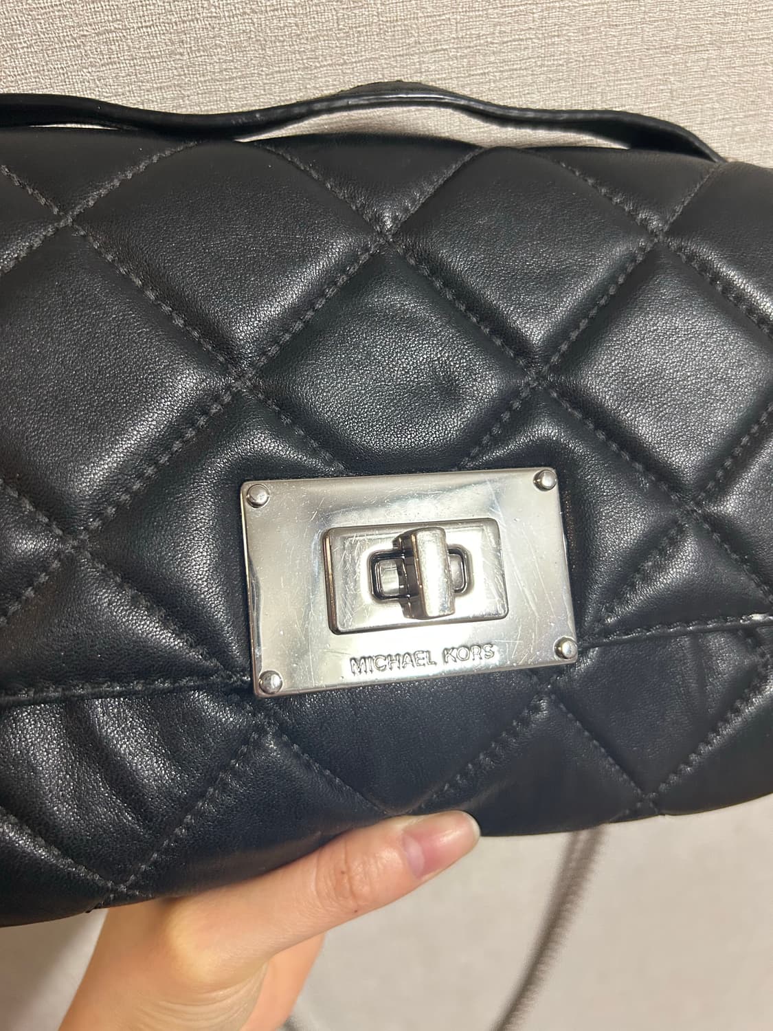 마이클코어스 정품 크로스백 상품이미지6