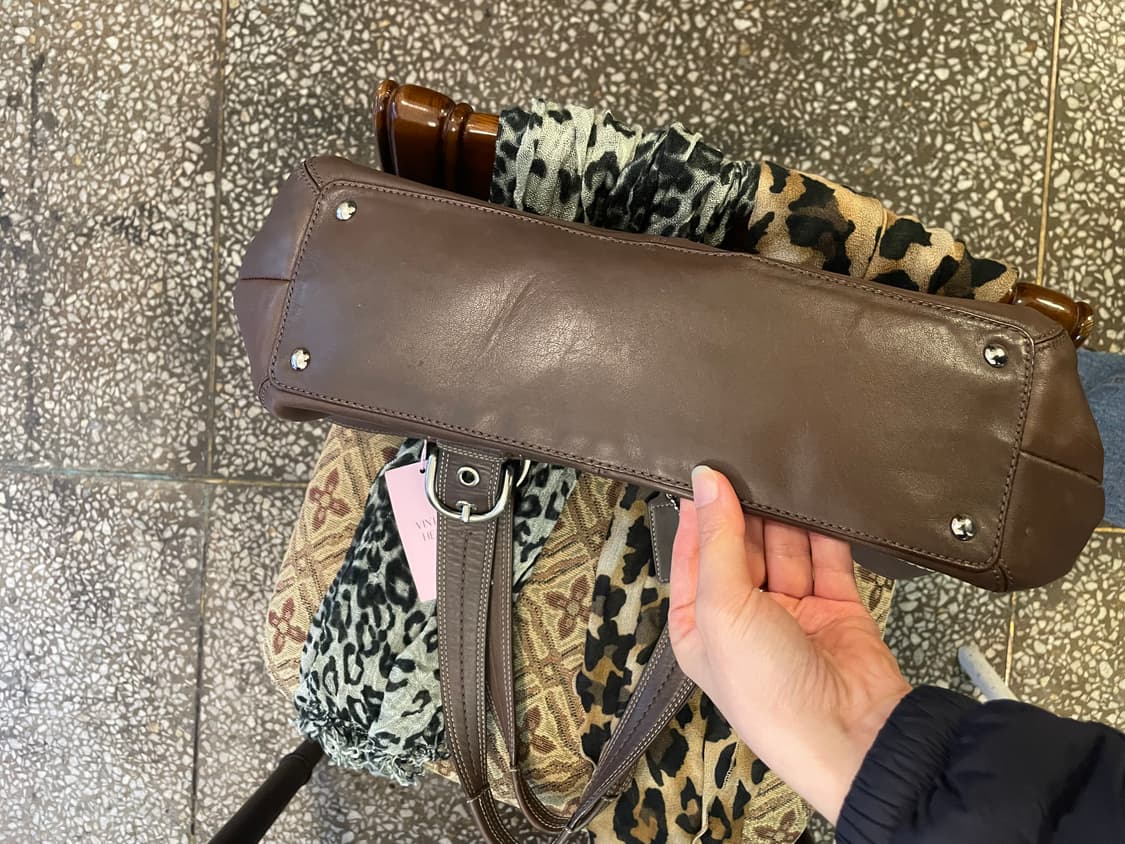 코치 브라운 숄더백  상품이미지6