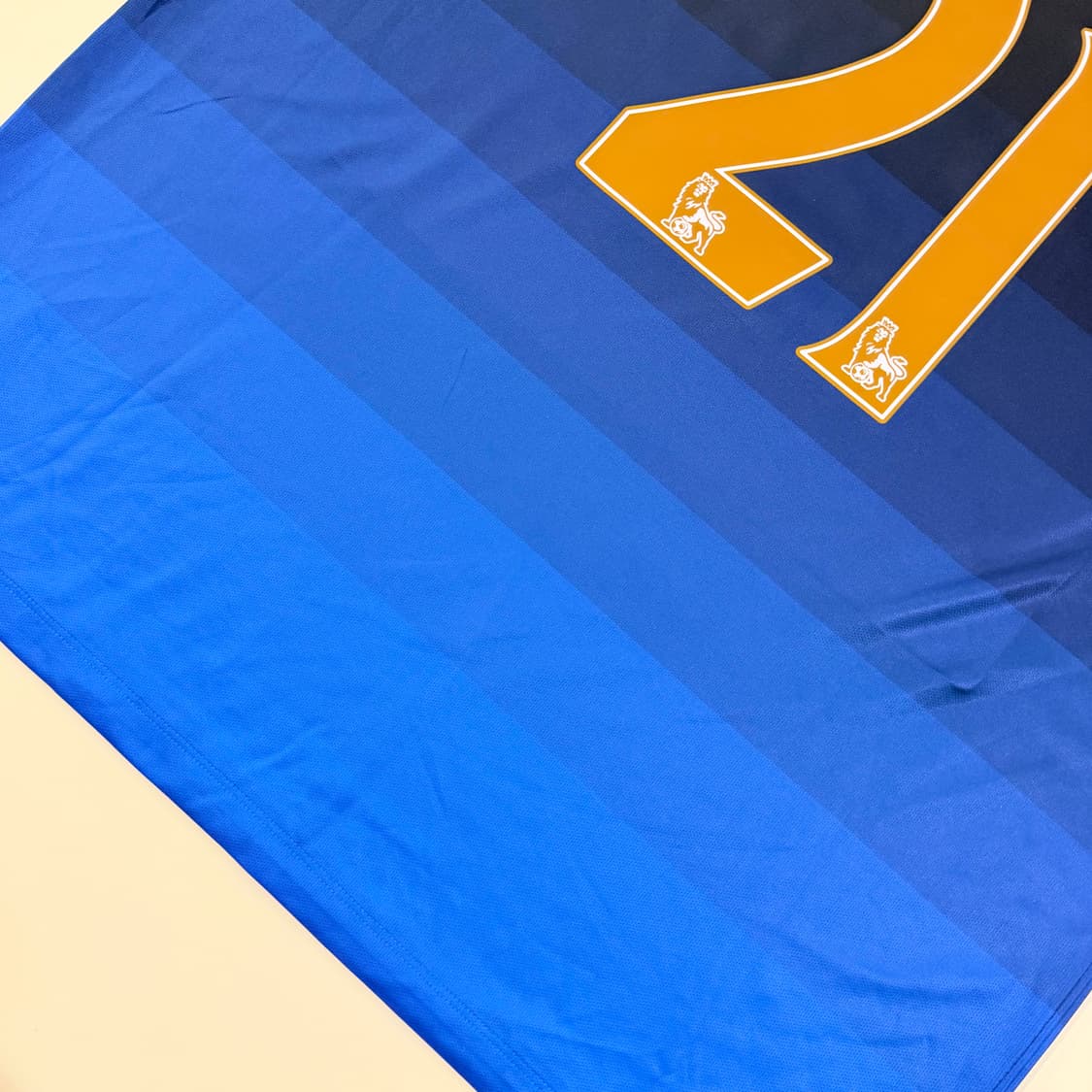 14-15 맨시티 어웨이 다비드 실바 유니폼 상품이미지3