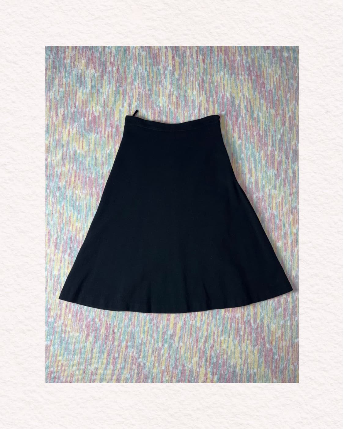 블랙 미디 스커트  상품이미지1