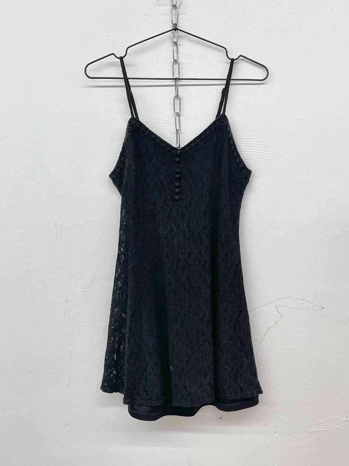 블랙 레이스 버튼 원피스 상품이미지3