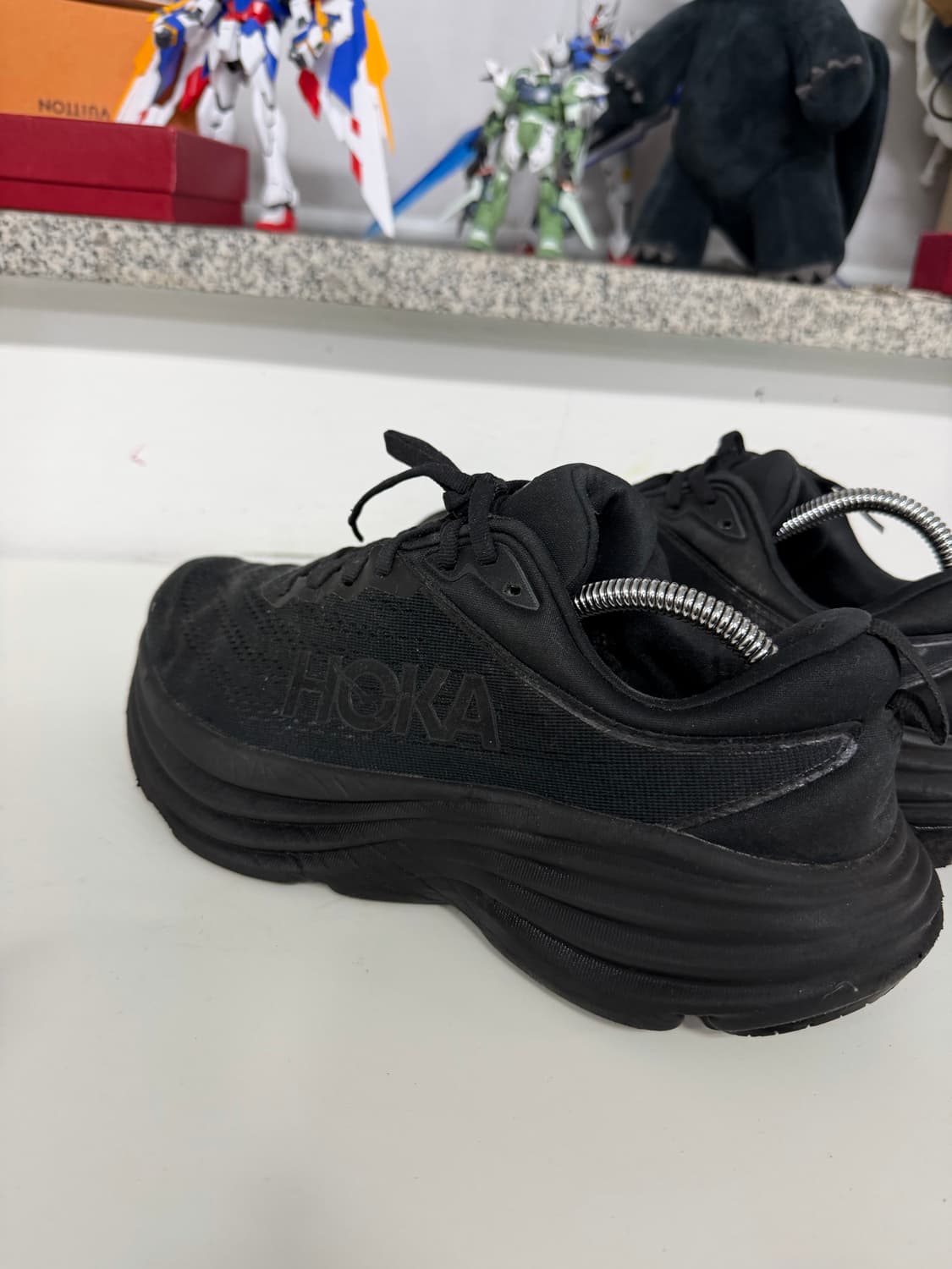 정품) 호카 본디8 와이드 운동화 265 상품이미지6