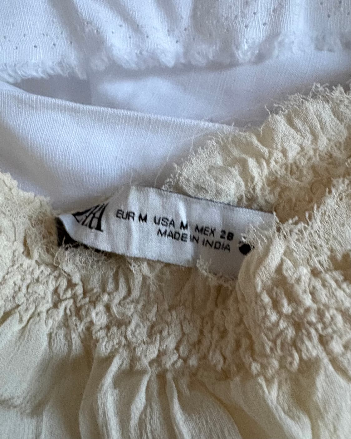 자라 zara 셔링 자수 블라우스 M 상품이미지3