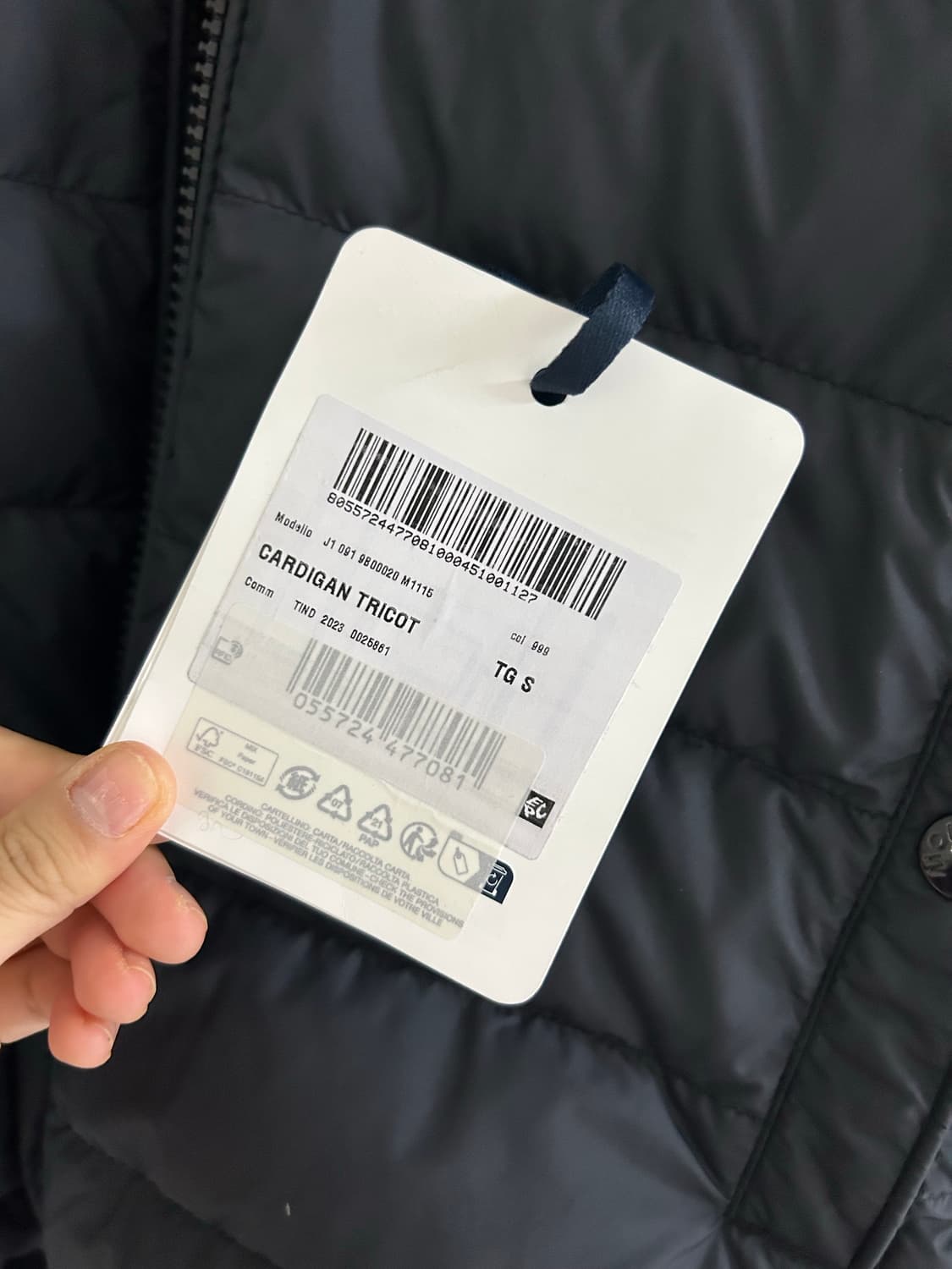 몽클레어 24SS 패딩 니트 가디건 블랙 95 사이즈 상품이미지6