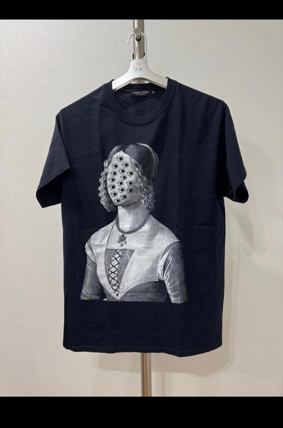 언더커버 guruguru eyes 티셔츠 상품이미지1