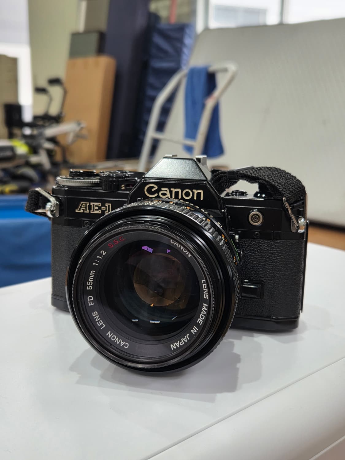 캐논 AE-1 블랙 + 캐논 55.2 FD 렌즈 상품이미지1