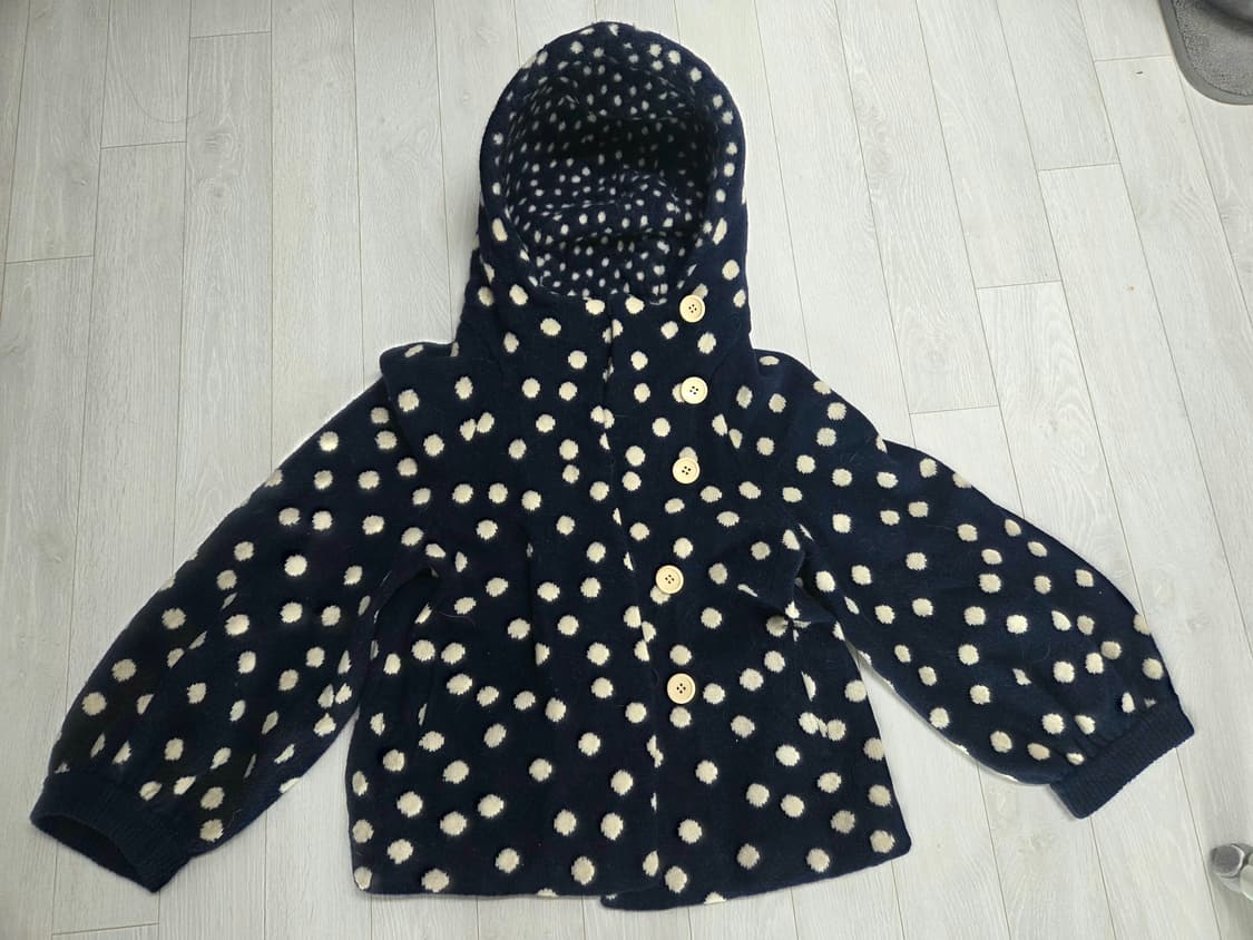 츠모리 치사토 도트 후드 아우터 상품이미지1