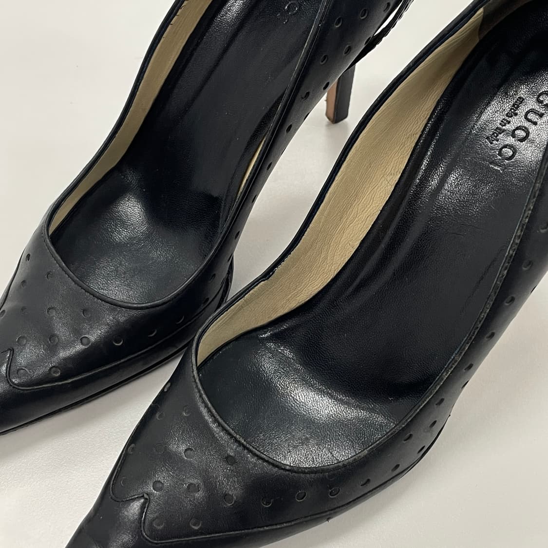 구찌 인터로킹 G 로고 스틸레토 힐 상품이미지5