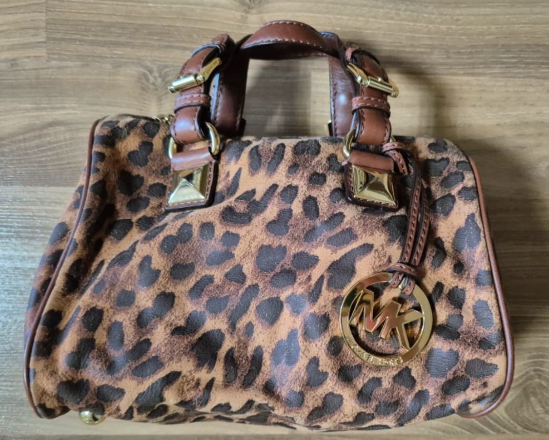 Michael kors 마이클 코어스 레어파드 호피 토트백  상품이미지2