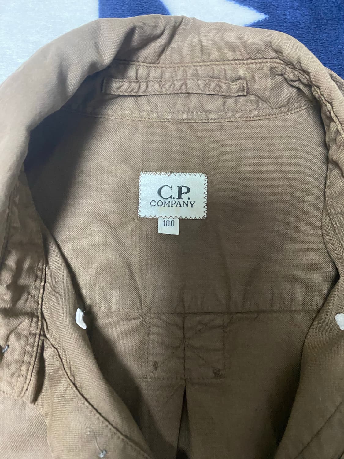 C.P.컴퍼니 로고 자수 셔츠 상품이미지2