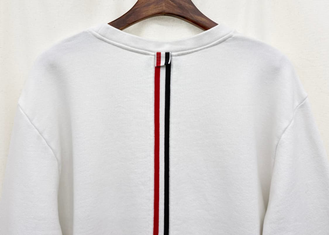 톰브라운 백삼선 맨투맨 상품이미지6