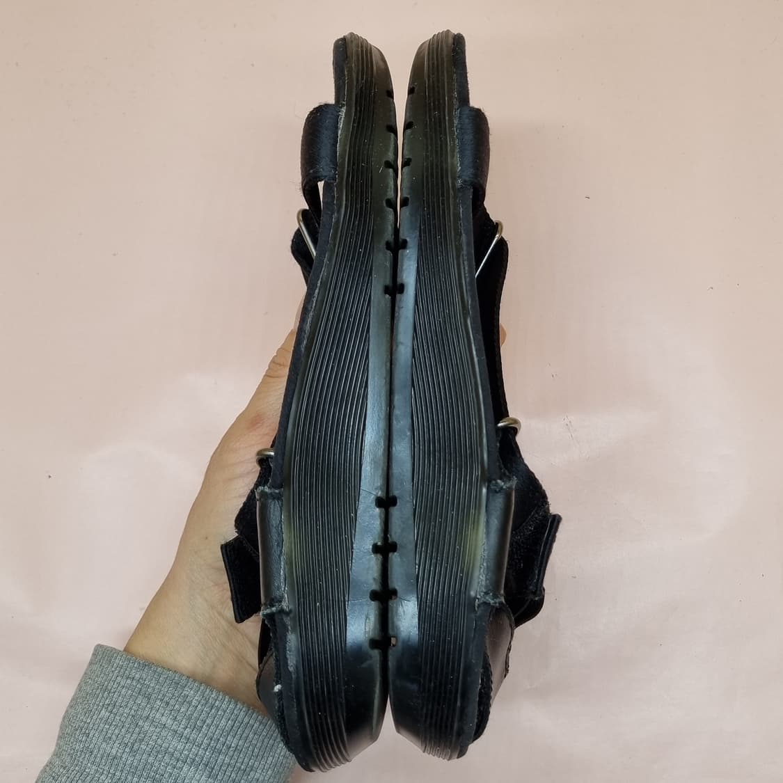 닥터마틴 발포어 블랙스트랩샌들 235 상품이미지5