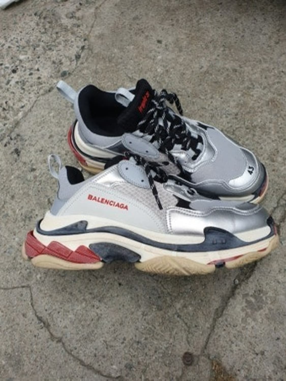 발렌시아가 18ss 트리플s 실버 42 상품이미지1