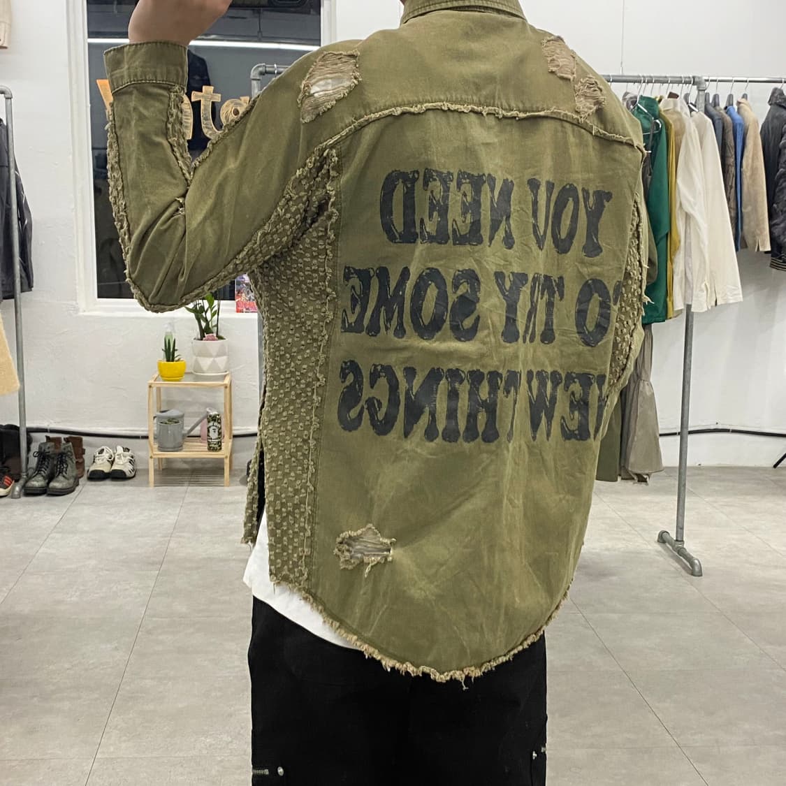 egoist 데미지 셔츠 상품이미지3